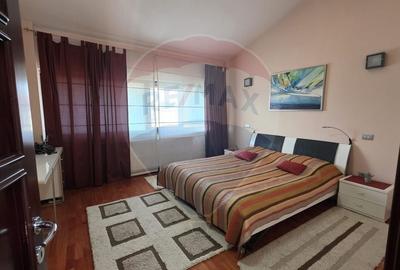 Casă cu 7 camere cu Teren 1371 Mp în Nord-Est - 7