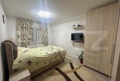 Apatament 3 camere renovat, zona 13 Decembrie - 6