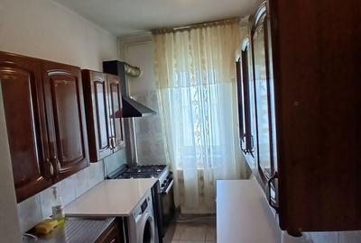 Apartament cu 2 camere decomandat în Podu Turcului - 2