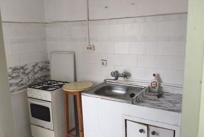 Garsonieră semidecomandată în Calea Galați - 3