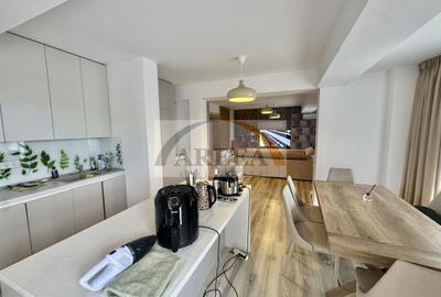 Apartament cu 4 camere decomandat în Central - 20