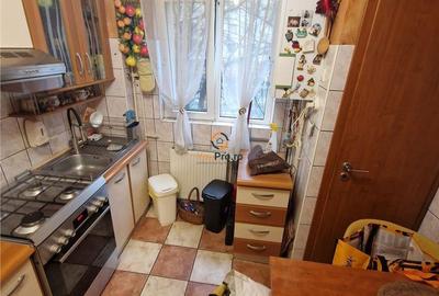 Apartament cu 4 camere decomandat în Circumvalațiunii - 11