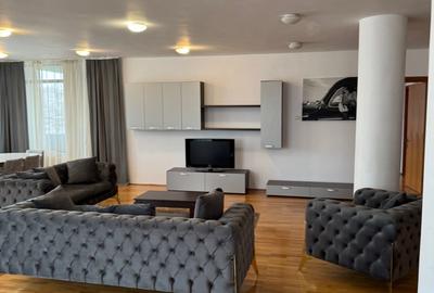 Apartament cu 4 camere decomandat, mobilat în Central - 1