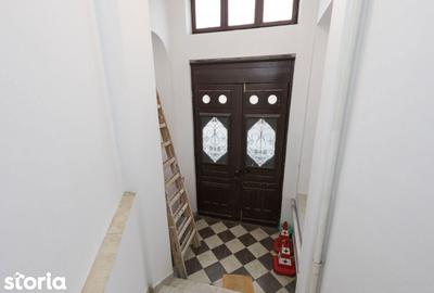 Spațiu comercial, de 122 mp, în Eminescu - 11