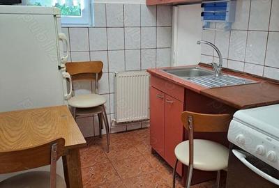 Apartament de vanzare - 4