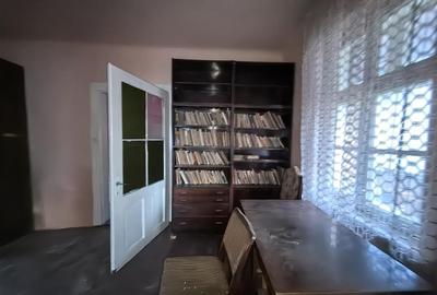 Casă individuală cu 3 camere cu Canalizare în Central - 7