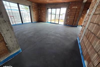 Casă cu 4 camere în Sânmartin - 10