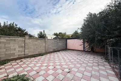 Casă cu 6 camere în Central