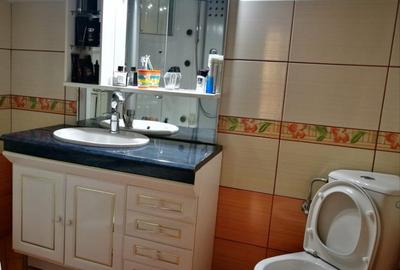 Casă individuală cu 7 camere cu Teren 811 Mp în 1 Mai - 7