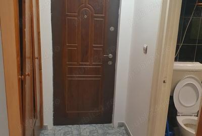 Garsonieră semidecomandată în Județean - 2