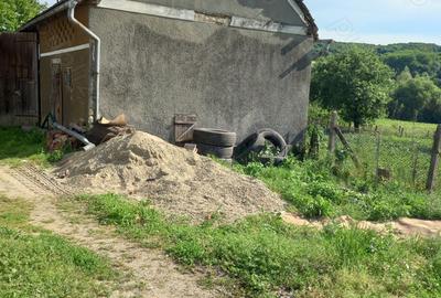 Casă cu 3 camere cu Teren 1000 Mp în Rusu de Sus - 3