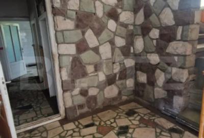 Casă cu 6 camere cu Canalizare în Aurel Vlaicu - 13