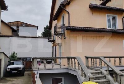 Casa etaj + demisol, 340 mp utili, 350 mp teren, zona Burdujeni - 2