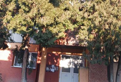 Apartament cu 3 camere decomandat în Central - 2