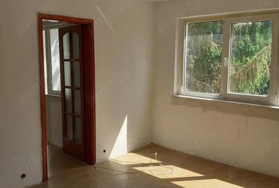 Vand ap 3 cam etaj 1 - 2