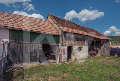 Casa cu vedere panoramica si teren generos in Alamor Jud. Sibiu - 15