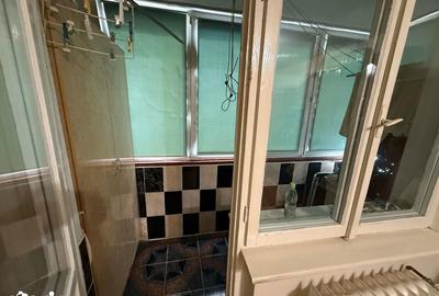 Apartament cu 2 camere decomandat în Central - 2