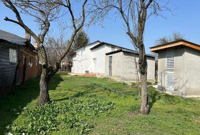 Casă cu 2 camere cu Teren 1064 Mp în Central - 6
