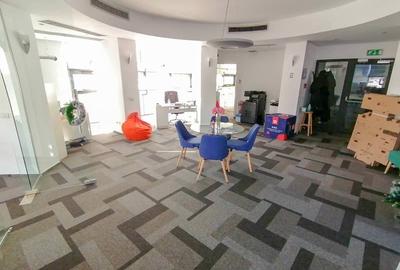 Pallazo Italia, Universitate, 556 - 1233 mp  0% comision! - 2