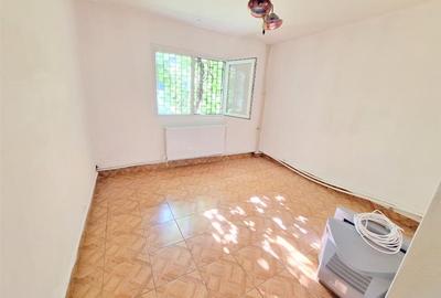 Apartament 3 decomandate, 2 bai, zona Narcisa - 6