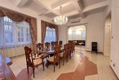 Casă individuală cu 12 camere cu Canalizare în Unirii - 58