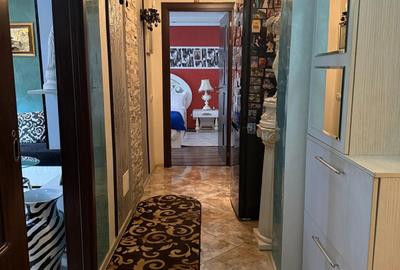 Apartament 3 camere renovat – 71 mp utili – Etaj 2/4 – Zona Piața Moldovei Apartament 3 camere renovat – 71 mp utili – Etaj 2/4 – Zona Piața Moldovei - 2