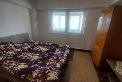 Apartament 2 camere decomandat, Craiovita ,56 mp, etajul 4 - 2