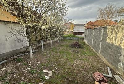 Casă cu 3 camere în Central - 2