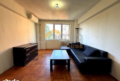 Apartament cu 3 camere semidecomandat în Central - 3