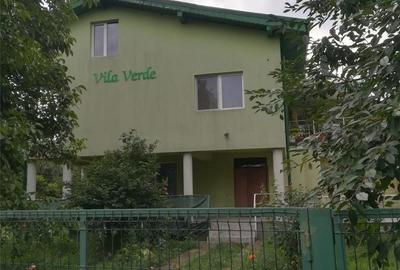 Casă cu 7 camere cu Teren 2061 Mp în Central - 3