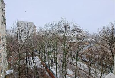 Apartament cu 3 camere semidecomandat în Dristor - 9