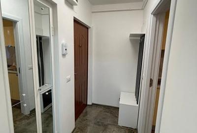 PRIMA INCHIRIERE! 2 camere, Tiglina 2, etaj 1 - 6