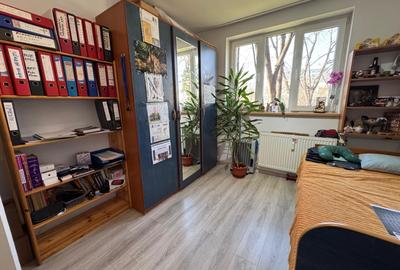 Apartament cu 4 camere decomandat în Titan - 25