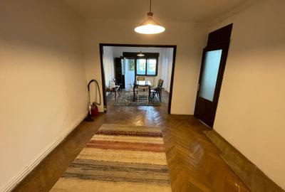 Calea victoriei,moxa,strada sfintii voievozi, - 2