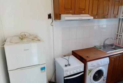 Apartament cu 2 camere semidecomandat în Podu Roș - 6