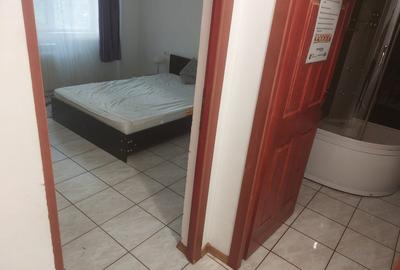 Apartament cu 3 camere, decomandat, zona Tatarasi - 4
