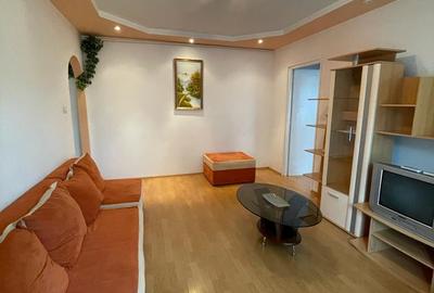 Vand apartament foarte bine pozitionat - 1