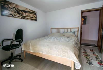 Casă cu 4 camere cu Teren 1000 Mp în Mitreni