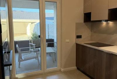 Casă cu 4 camere cu Teren 400 Mp în Central - 2