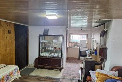 Casă cu Teren 1000 Mp în Malu - 3