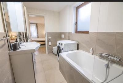 Apartament cu 2 camere decomandat în Schei - 9