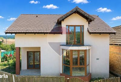 Casă cu 4 camere cu Teren 401 Mp în Hoghilag