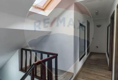 Apartament cu 4 camere de vanzare in zona Bartolomeu - 10
