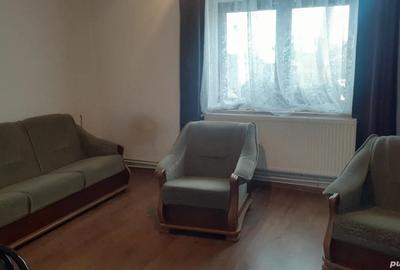 Casă cu 4 camere în Central - 2