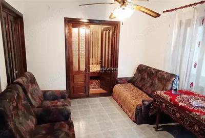 Casă cu 5 camere cu Teren 324 Mp în Berzasca - 19