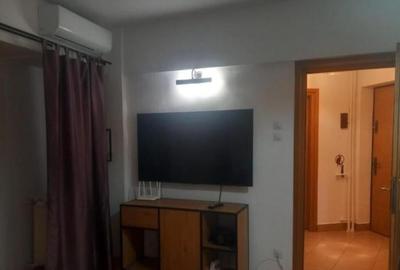 Garsonieră în P-ța Unirii