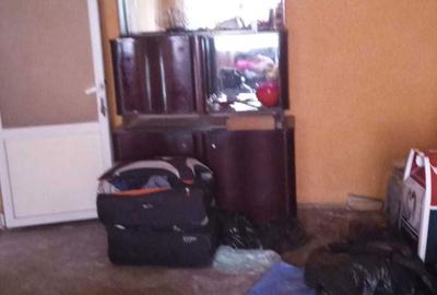 Apartament cu 3 camere decomandat în Roșia - 1