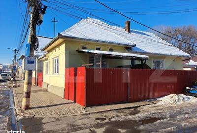 Spațiu comercial, de 100 mp, în Central - 5