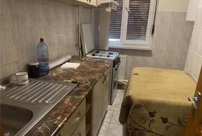 Apartament 3 camere , zona cartier Sud , 52 mp , decomandat - 7