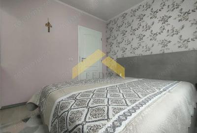 Apartament cu 3 camere semidecomandat în Micălaca - 11